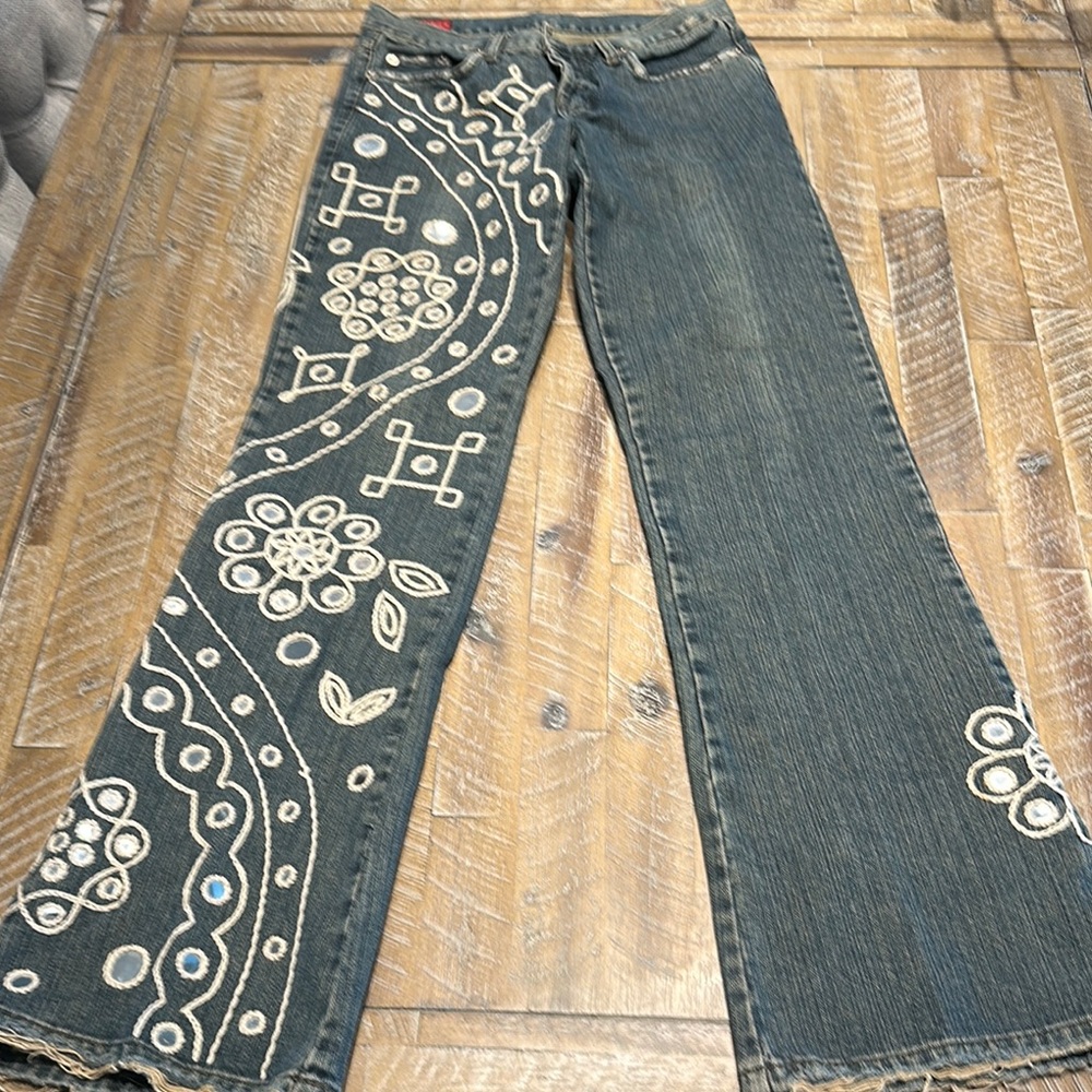 Embroidered Women's Jeans
